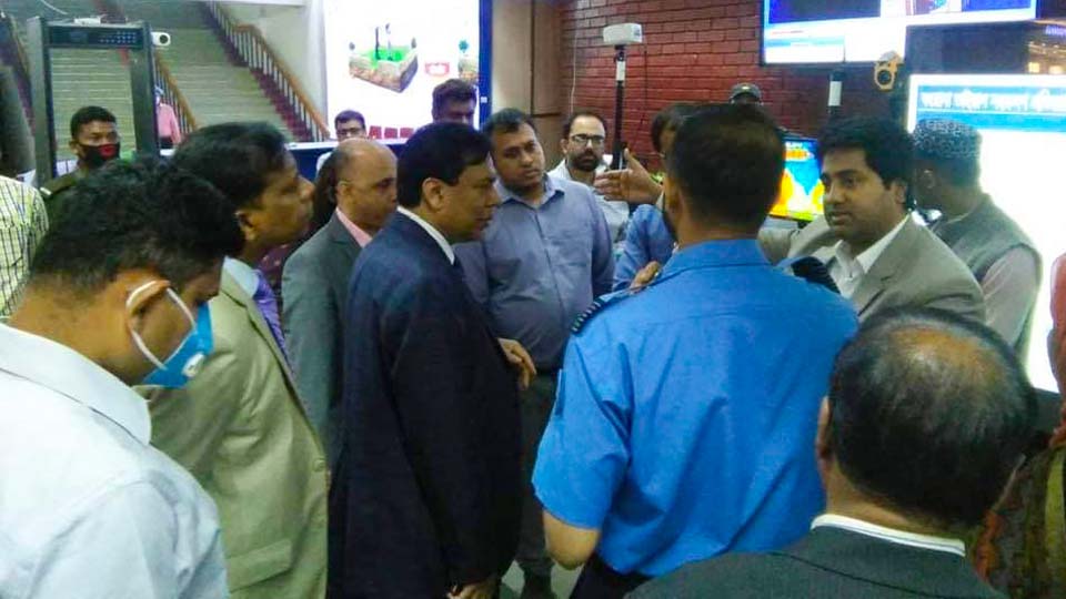 Rapid replacement of thermal scanners on airports